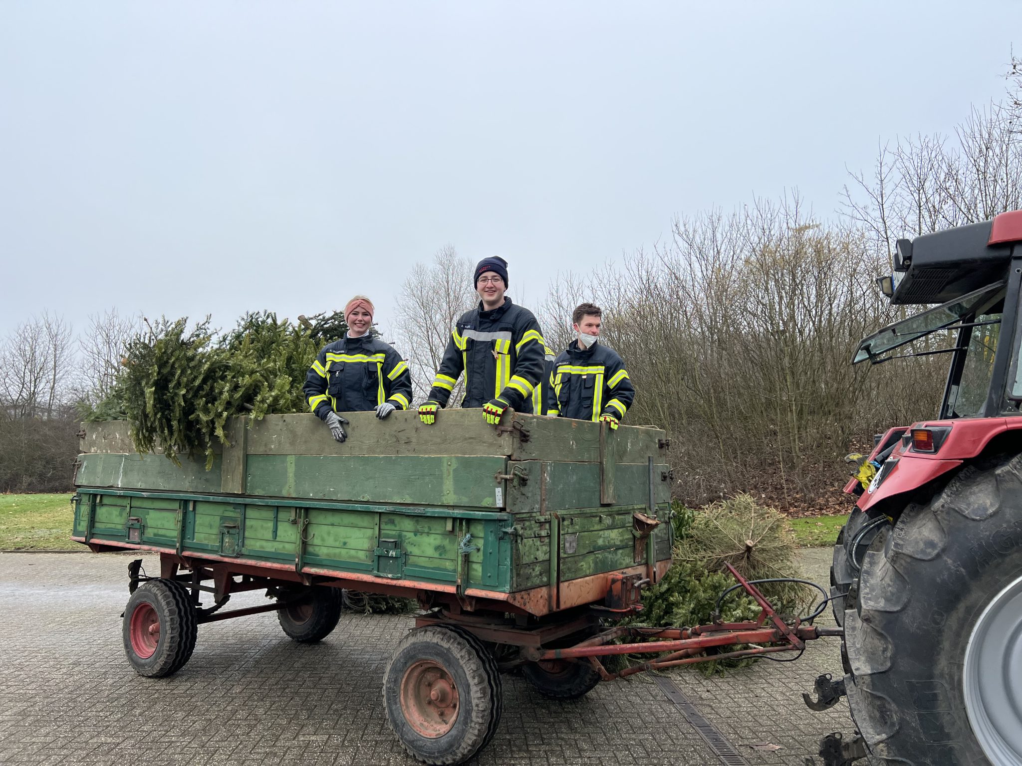 Weihnachtsbaum Sammelaktion Bork Feuerwehr Selm Tannenbaum