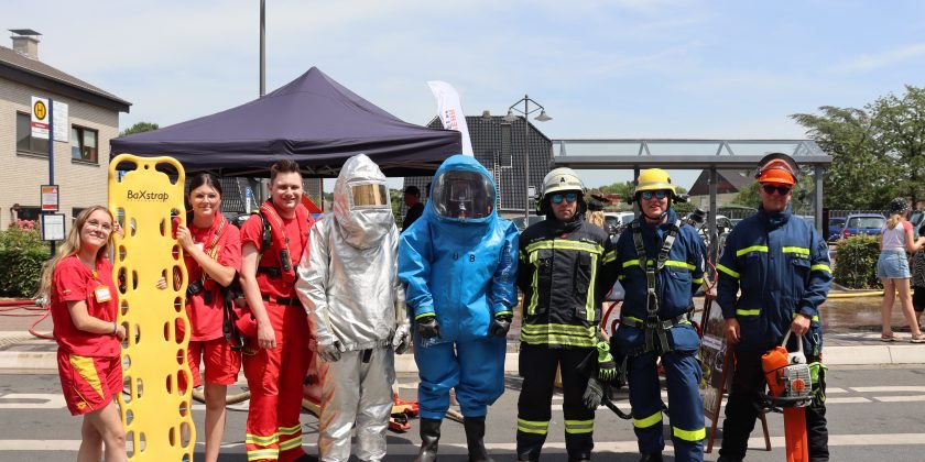 DLRG, THW und Feuerwehr präsentieren sich auf dem Stadtfest Selm 2025